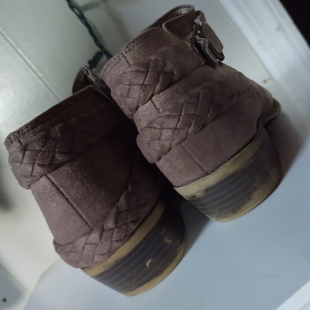 Booties - Picture 3 of 3